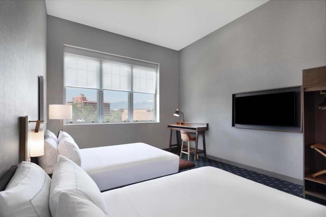 The Slate Hotel Denver Downtown, Tapestry By Hilton Extérieur photo